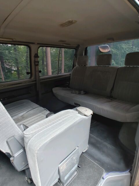 1993 Mitsubishi Delica starwagon - photo 9