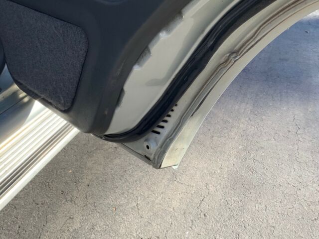 1993 Mitsubishi Montero - photo 13