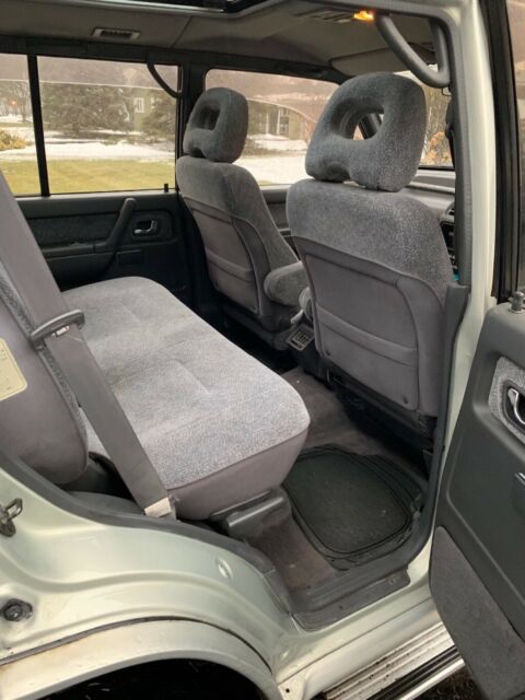 1993 Mitsubishi Montero - photo 3