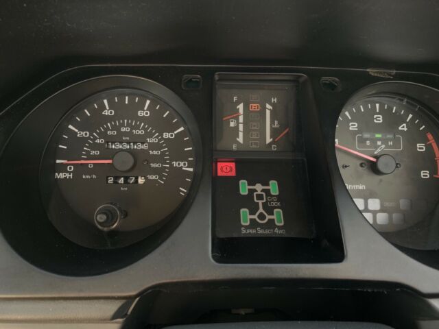 1993 Mitsubishi Montero - photo 4