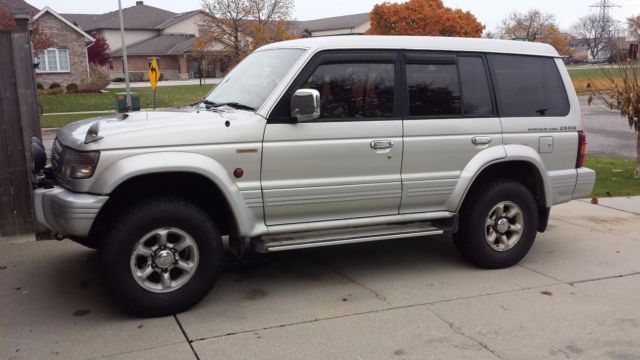 1993 Mitsubishi Pajero (JDM Montero) RHD Diesel SUV!! 1993 Mitsubishi Pajero Super Exceed