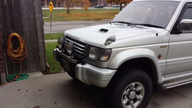 1993 Mitsubishi Pajero Super Exceed - photo 2