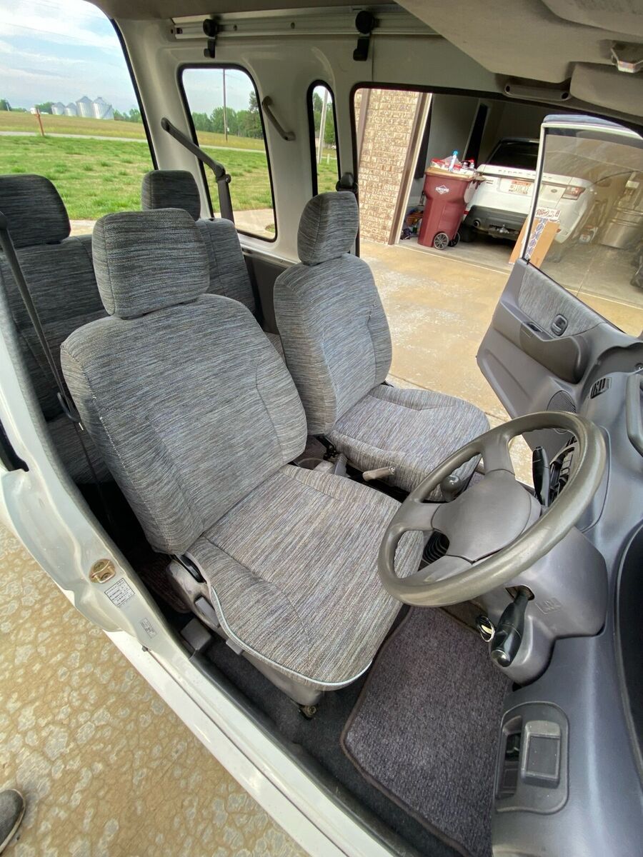 1993 Mitsubishi Toppo - photo 5