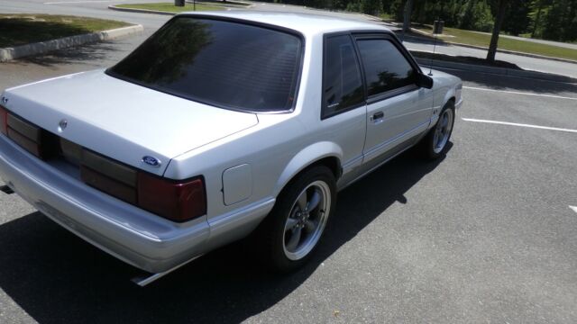 1993 Ford Mustang - photo 4
