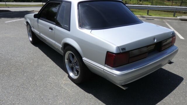 1993 Ford Mustang - photo 9