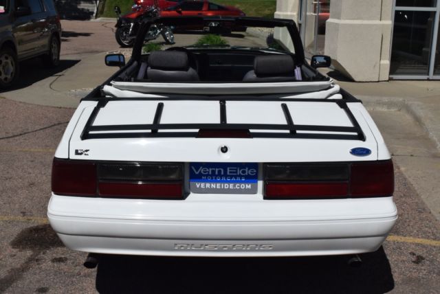1993 Ford Mustang LX - photo 5