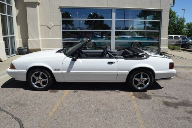 1993 Ford Mustang LX - photo 7