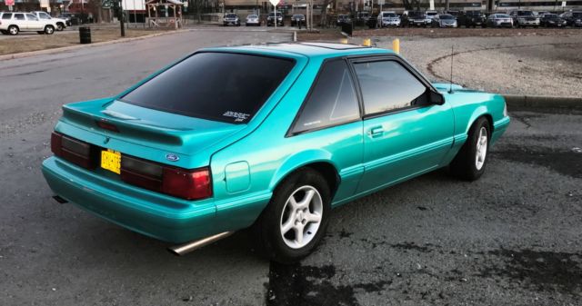 1993 Ford Mustang LX - photo 2