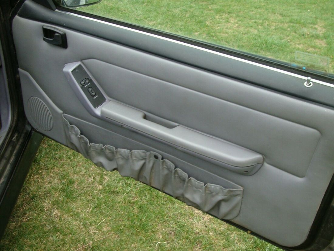 1993 Ford Mustang Cobra - photo 13