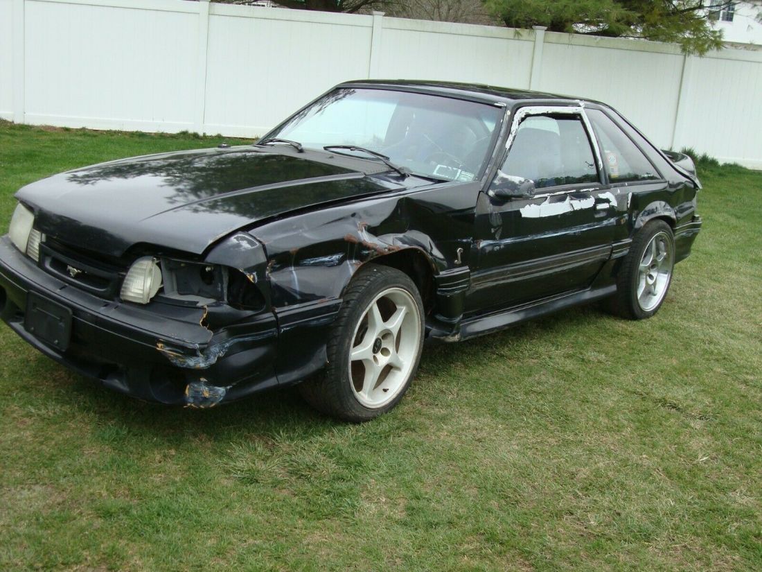 1993 Ford Mustang Cobra - photo 2