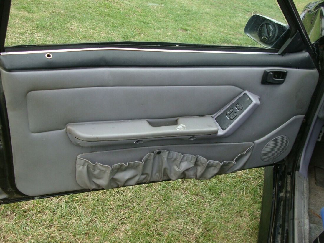 1993 Ford Mustang Cobra - photo 8