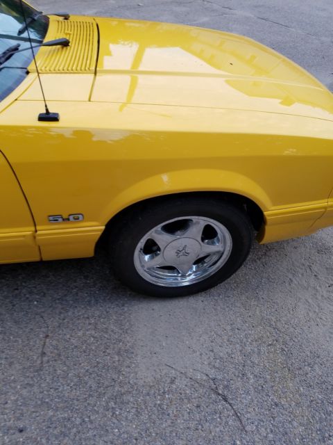 1993 Ford Mustang - photo 12