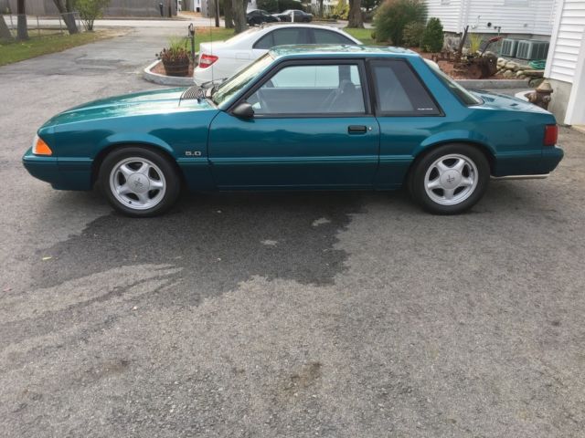 1993 Ford Mustang - photo 2
