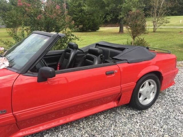 1993 Ford Mustang Gt convertible - photo 4