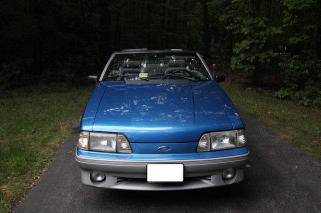 1993 Ford Mustang GT - photo 9