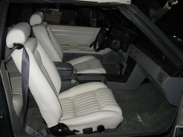 1993 Ford Mustang GT - photo 7