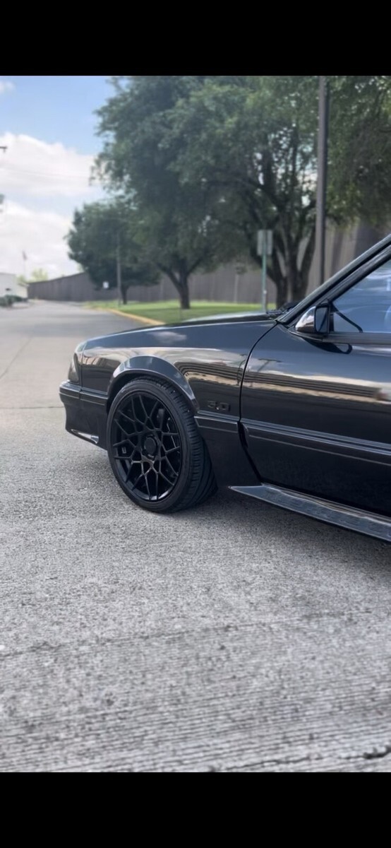 1993 Ford Mustang GT - photo 13