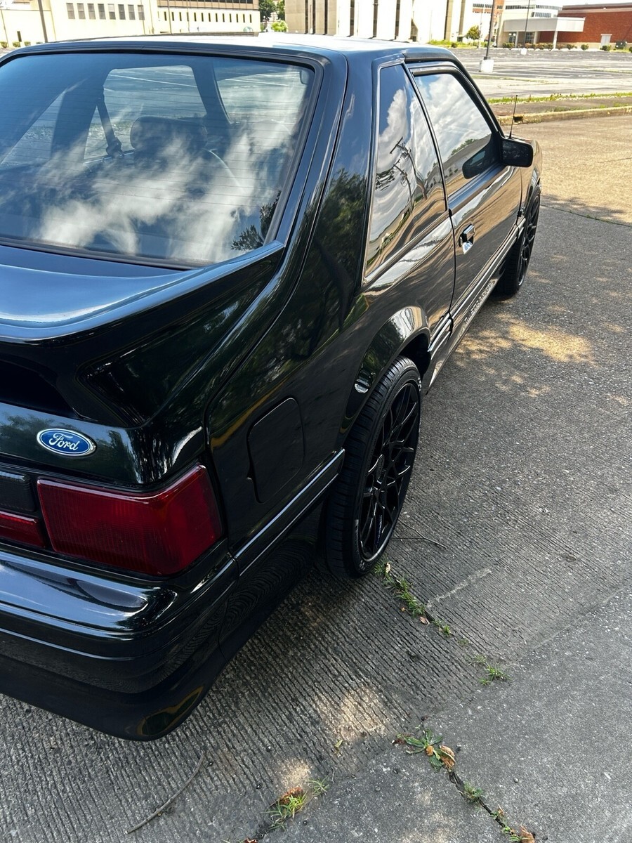 1993 Ford Mustang GT - photo 6