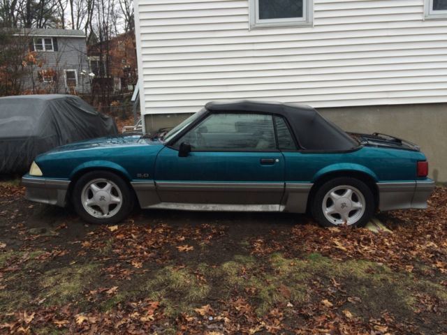 1993 Ford Mustang - photo 2