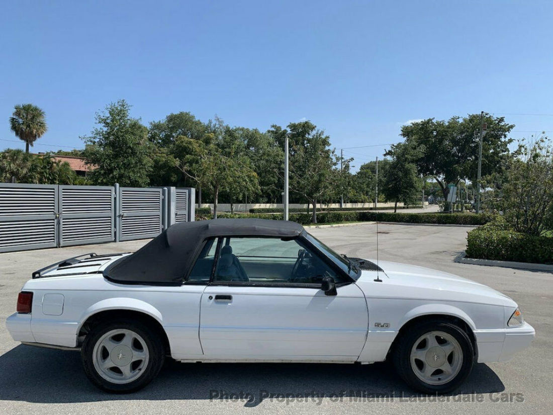 1993 Ford Mustang LX 5.0L Convertible - photo 5
