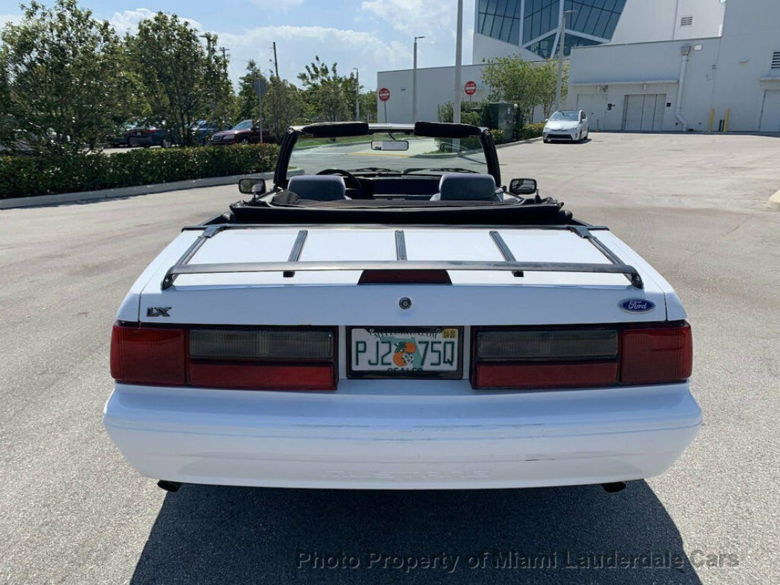 1993 Ford Mustang LX 5.0L Convertible - photo 8