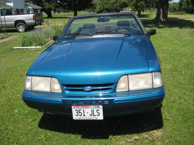 1993 Ford Mustang - photo 3