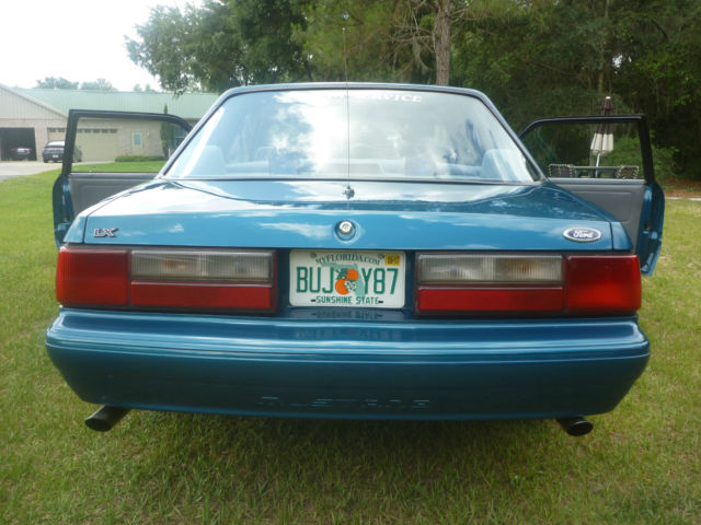 1993 Ford Mustang LX COUPE - photo 10