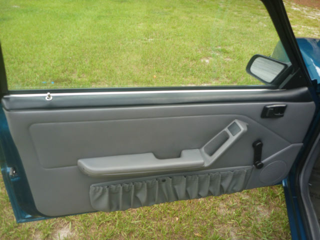 1993 Ford Mustang LX COUPE - photo 5