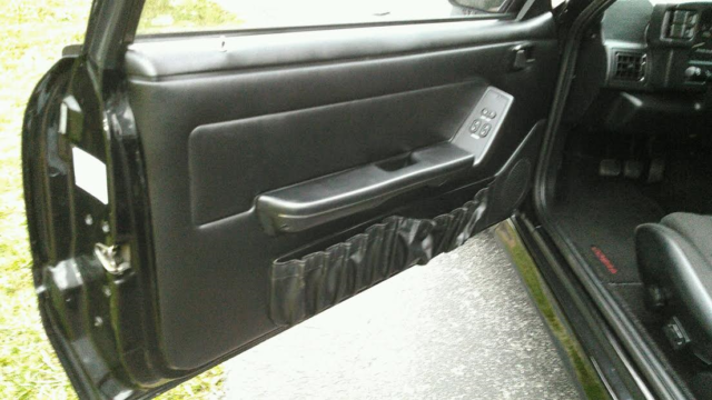 1993 Ford Mustang - photo 3