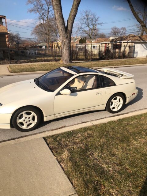1993 Nissan 300ZX Coupe White RWD Automatic 1993 Nissan 300ZX