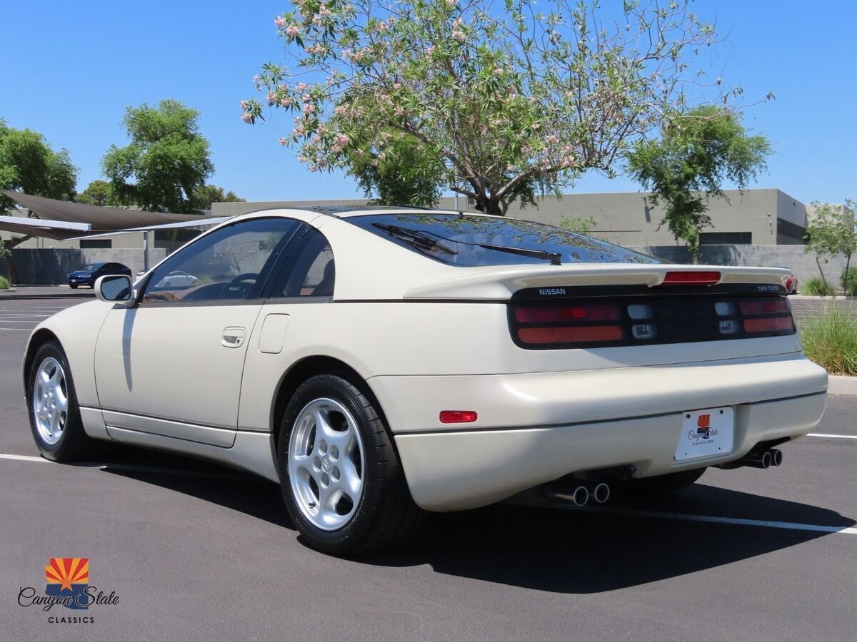 1993 Nissan 300ZX 2dr Hatchback Coupe Turbo 5-Spd w/T-Bar - photo 10