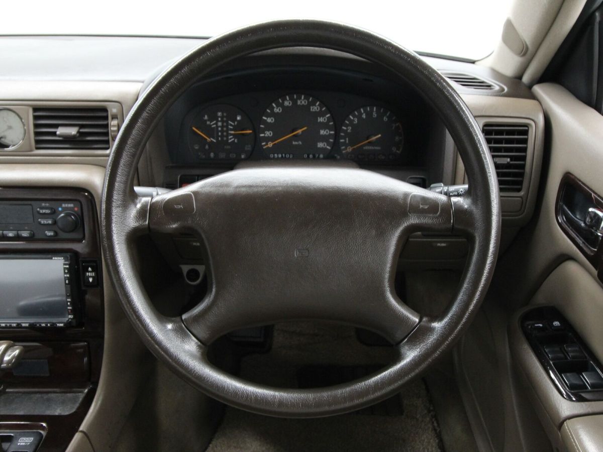 1993 Nissan Cedric - photo 11