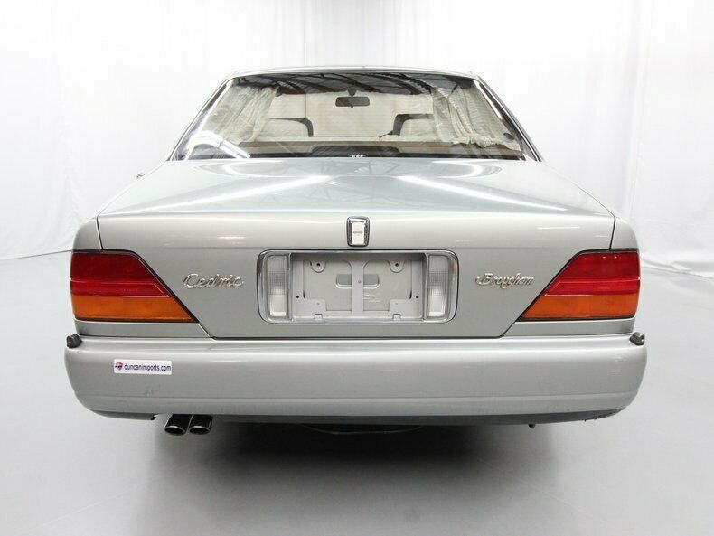 1993 Nissan Cedric - photo 6