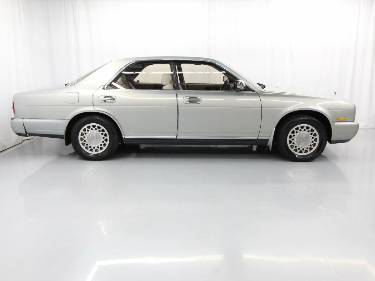 1993 Nissan Cedric - photo 8