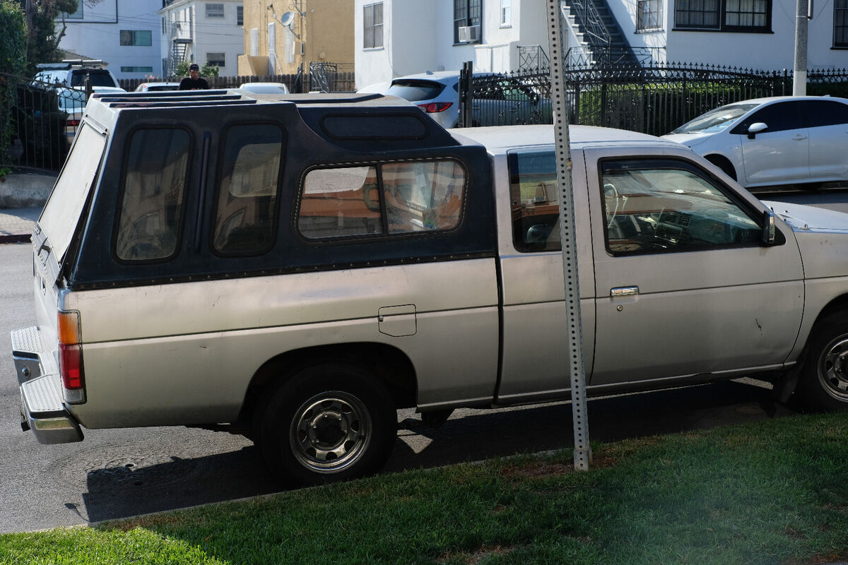 1993 Nissan Other Pickups silver - photo 6