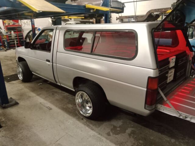 1993 Nissan Other Pickups - photo 4
