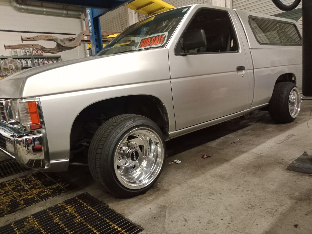 1993 Nissan Other Pickups - photo 3
