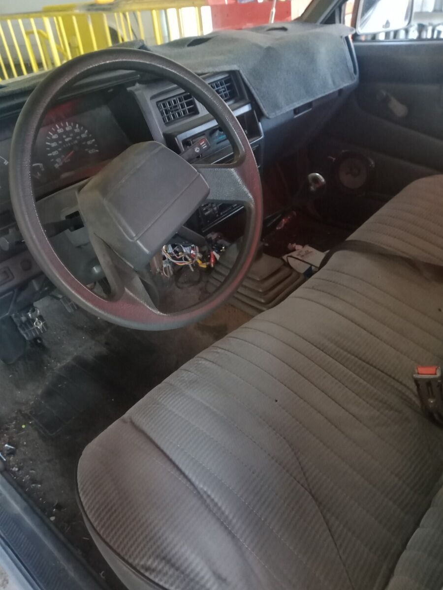1993 Nissan Other Pickups - photo 11