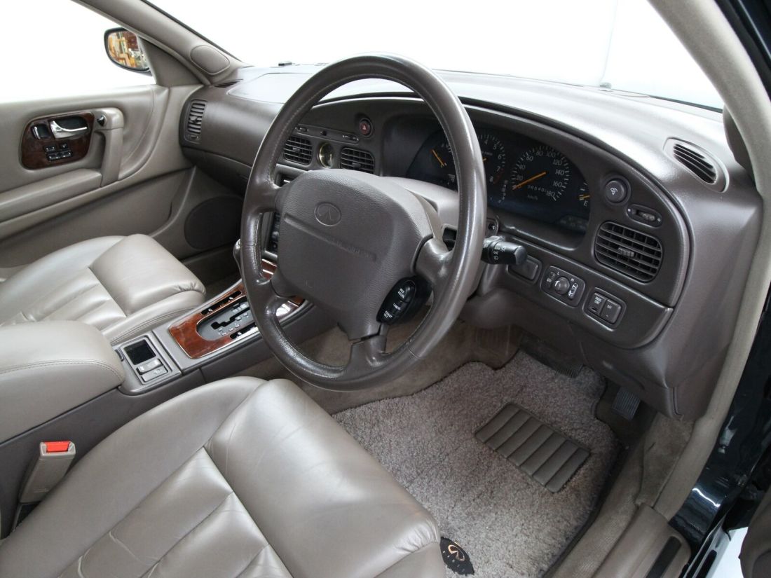 1993 Nissan Infiniti Q45 - photo 10