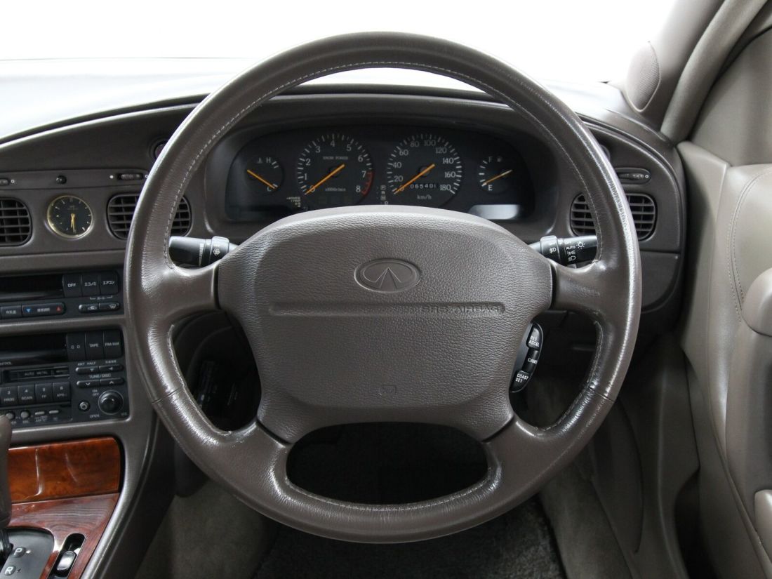 1993 Nissan Infiniti Q45 - photo 11