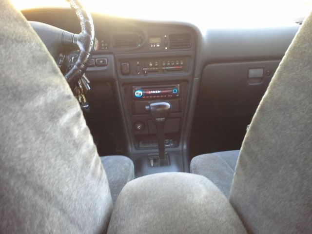 1993 Nissan Maxima SE - photo 10