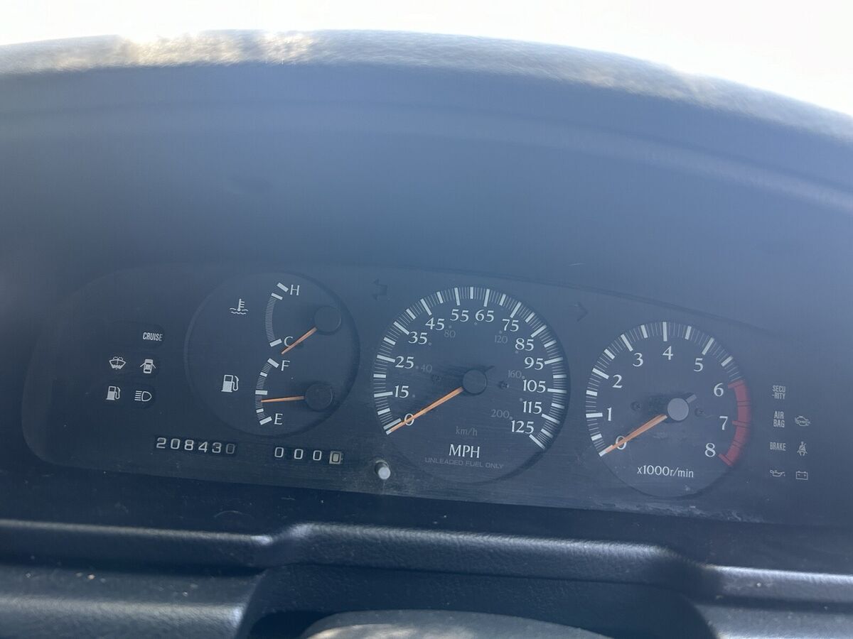 1993 Nissan Maxima GXE - photo 12