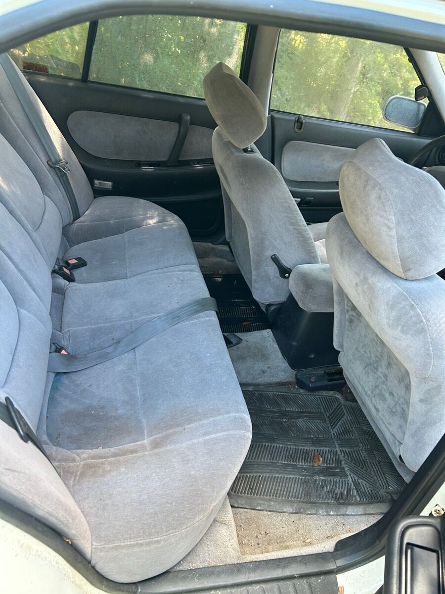 1993 Nissan Maxima GXE - photo 8