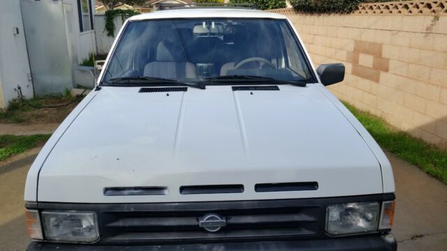 1993 Nissan Pathfinder XE - photo 3