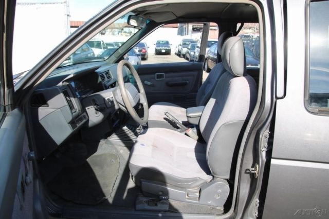 1993 Nissan Pathfinder XE - photo 10
