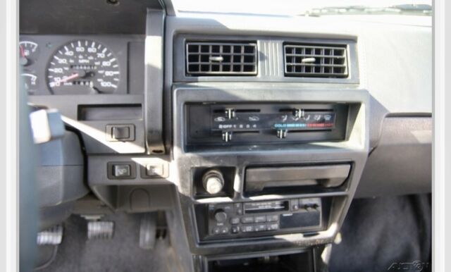 1993 Nissan Pathfinder - photo 13