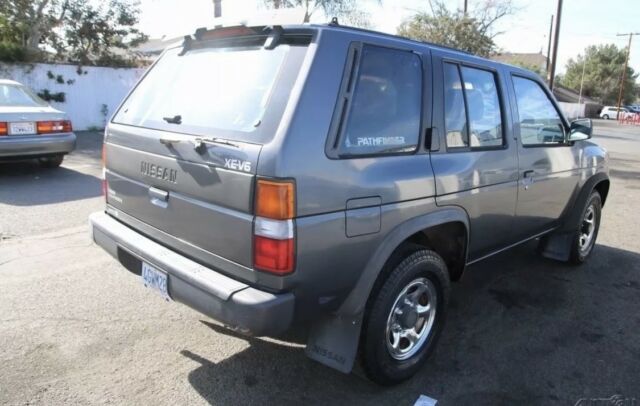 1993 Nissan Pathfinder - photo 3