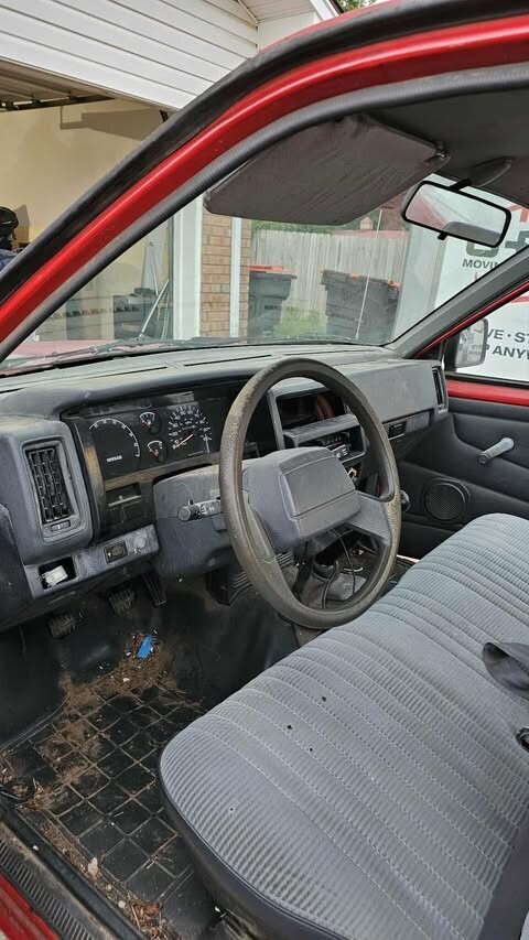 1993 Nissan 1/2 Ton Pickup - photo 12