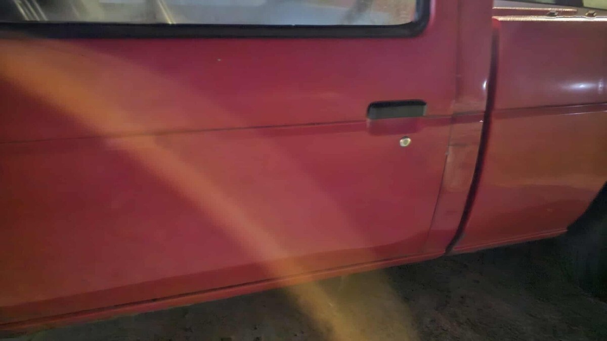 1993 Nissan 1/2 Ton Pickup - photo 13