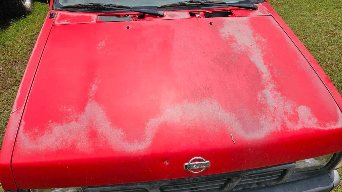 1993 Nissan 1/2 Ton Pickup - photo 2